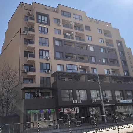 Oazis 53 Apartment Plovdiv